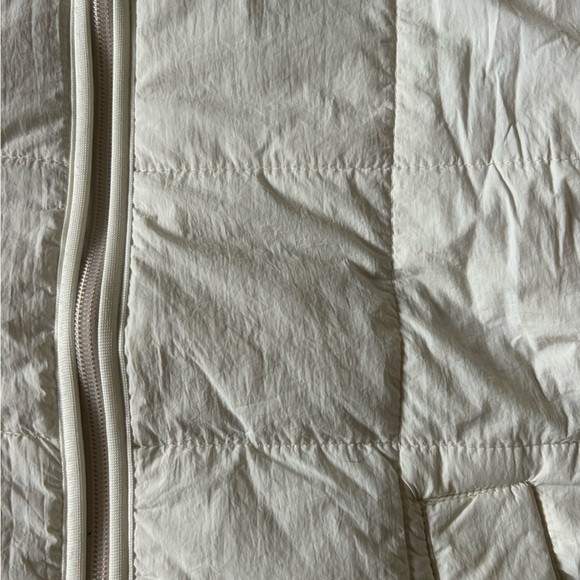 Avalanche Off-White Quilted Puffer Coat Women XS - Picture 4 of 7